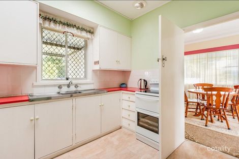 Property photo of 2 Robert Street Wyoming NSW 2250