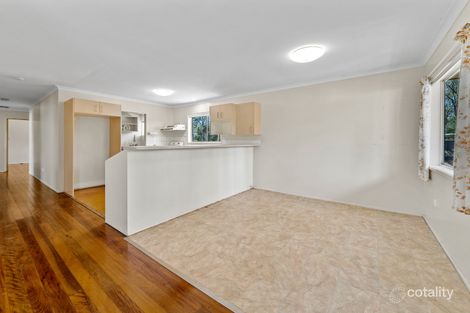 Property photo of 21 Kingfisher Court Regency Downs QLD 4341