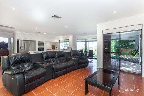 Property photo of 33 Bayport Circuit Mindarie WA 6030
