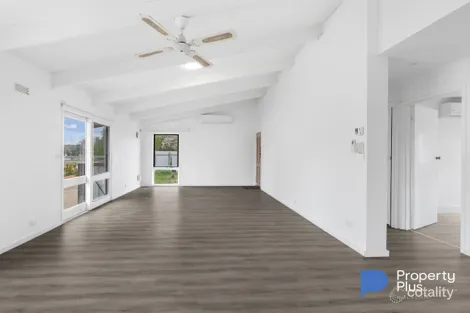 Property photo of 22 Lockwood Road Kangaroo Flat VIC 3555
