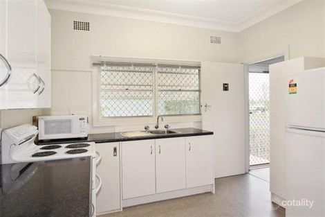 Property photo of 38 Hillvue Road South Tamworth NSW 2340