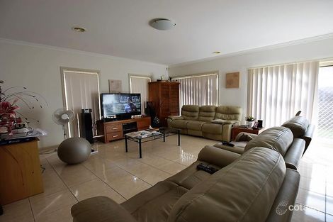 Property photo of 11/22 Paterson Drive Lynbrook VIC 3975