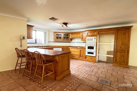 Property photo of 3 Kasie Place St Clair NSW 2759