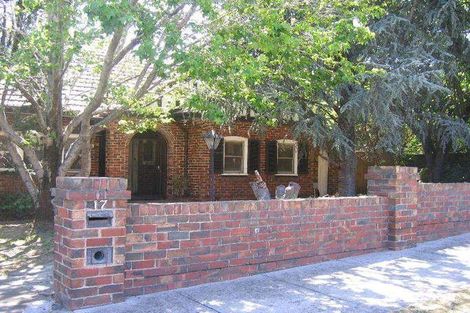 Property photo of 17 Muntz Street Caulfield North VIC 3161