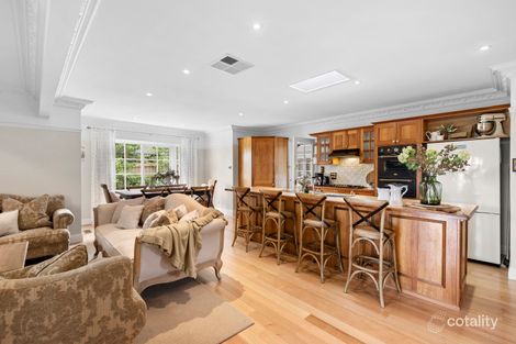 Property photo of 10 Elmore Avenue Croydon VIC 3136