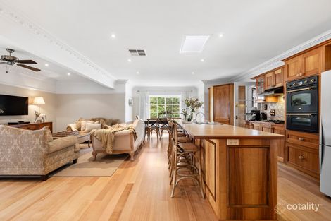 Property photo of 10 Elmore Avenue Croydon VIC 3136