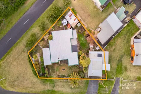 Property photo of 32 Kuhl Drive Racecourse Bay SA 5291