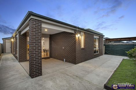 Property photo of 26 Leafy Circuit Cranbourne East VIC 3977