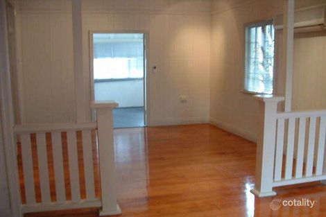 Property photo of 40 Lake Street Yeronga QLD 4104