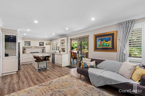 Property photo of 2 Engelmann Close Carindale QLD 4152