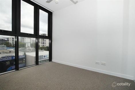 Property photo of 2/19 Railway Terrace Milton QLD 4064