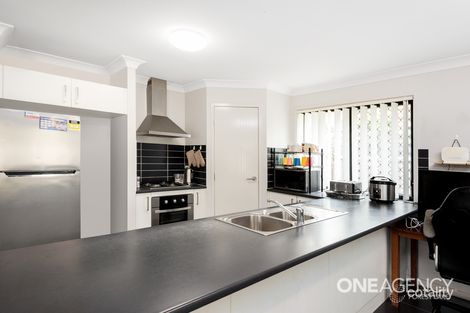 Property photo of 71 Fred Pham Crescent Doolandella QLD 4077