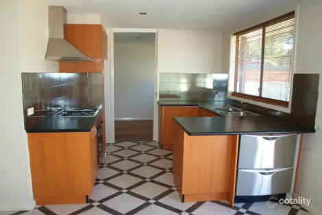 Property photo of 8 McQuade Close Charnwood ACT 2615