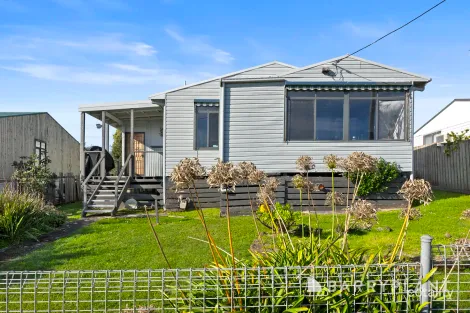 16 George St, Korumburra, VIC 3950