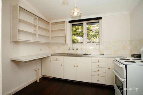 Property photo of 16 Waverley Road Coolbellup WA 6163