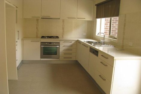Property photo of 3/320 Manningham Road Doncaster VIC 3108