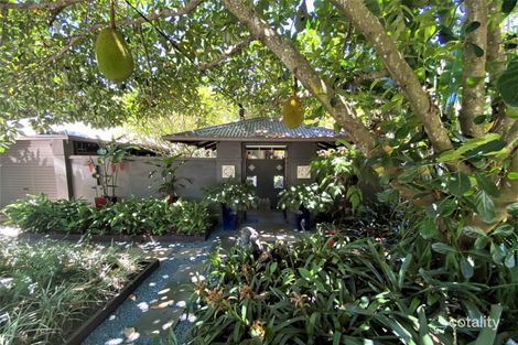 44 Cooee Cres, Macleay Island, QLD 4184
