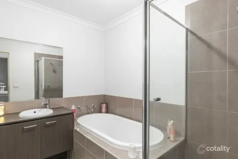 Property photo of 60 Cooinda Way Point Cook VIC 3030