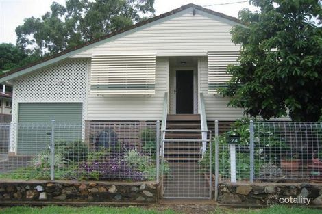 24 Charles St, West Gladstone, QLD 4680