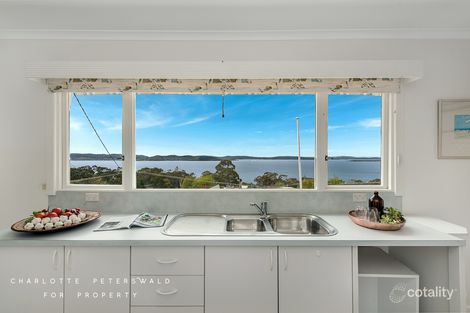 Property photo of 2 Elandra Road Taroona TAS 7053