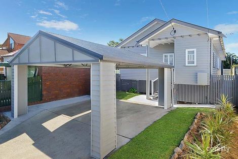 12 Turner St, Scarborough, QLD 4020