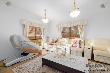 Property photo of 33 Cassia Place Stretton QLD 4116