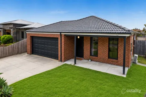 Property photo of 2 Lapis Street Koo Wee Rup VIC 3981