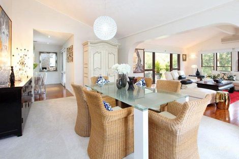 Property photo of 41 Scenic Road Kenmore QLD 4069