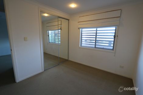 Property photo of 2/34 Days Avenue Yeronga QLD 4104