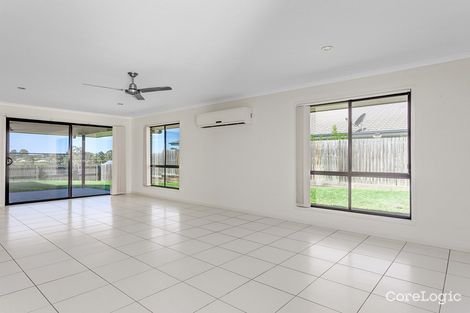 Property photo of 16 Majestic Place Jones Hill QLD 4570