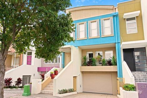 41 Watts Dr, Varsity Lakes, QLD 4227