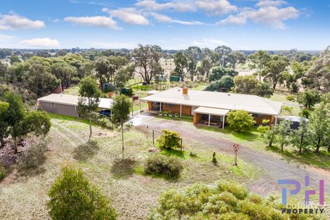 136 Harris Rd, Marong, VIC 3515