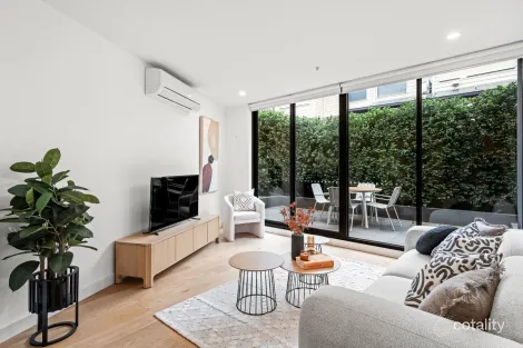 3/1 LANGS RD, ASCOT VALE, VIC 3032