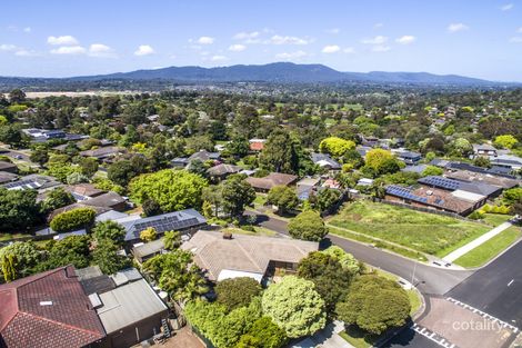 24 Landscape Dr, Mooroolbark, VIC 3138