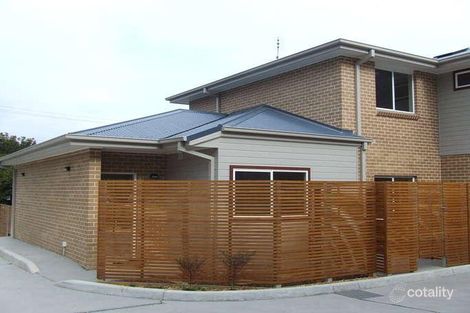 2 Lushington St, East Gosford, NSW 2250