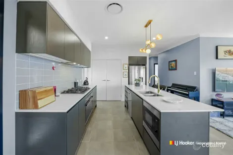 Property photo of 71 Propellor Avenue Leppington NSW 2179