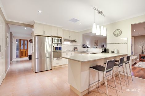 Property photo of 52 Sandalwood Drive Narre Warren VIC 3805