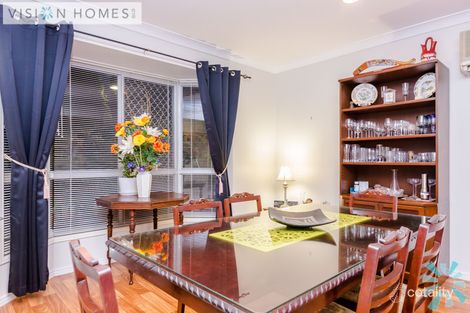 Property photo of 19 Pendula Circuit Forest Lake QLD 4078