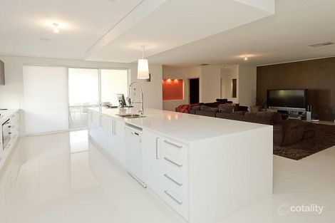 Property photo of 42 Barrenjoey Parkway Secret Harbour WA 6173