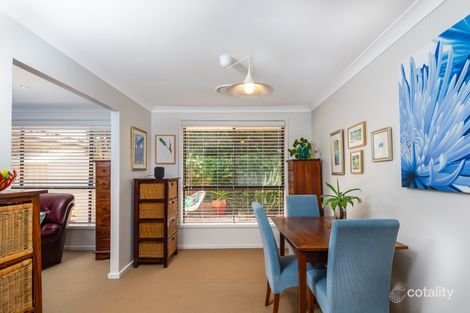 Property photo of 54 Cameron Crescent Kiama Downs NSW 2533