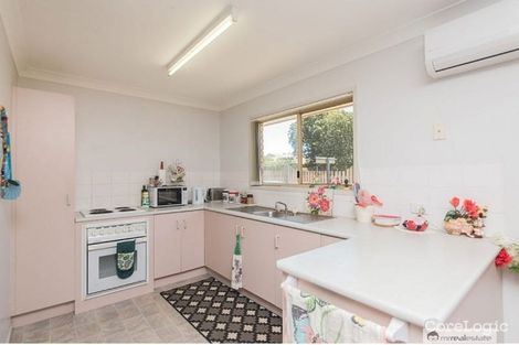 Property photo of 1/6 Lorraine Court Gracemere QLD 4702