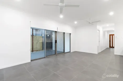 Property photo of 60 Perignon Circuit Beachmere QLD 4510