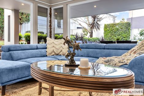 Property photo of 12 Parakeet Grove Glenmore Park NSW 2745
