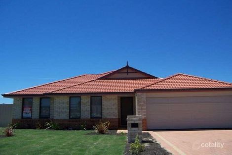18 Bethwyn Cct, Madeley, WA 6065