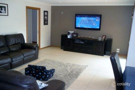 Property photo of 1 The Grove Thurgoona NSW 2640