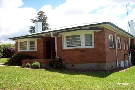 19 Gilchrist St, Inverell, NSW 2360