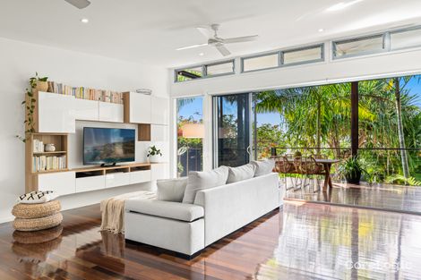 Property photo of 12 Tea Tree Grove Peregian Springs QLD 4573