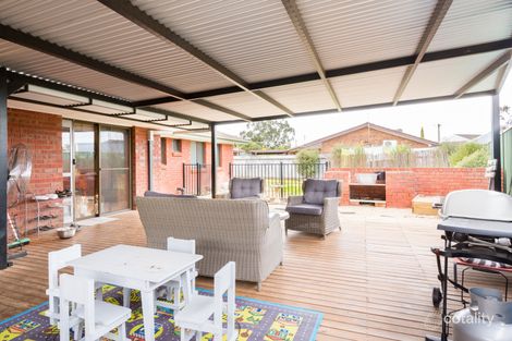 Property photo of 7 Banfield Avenue Mooroopna VIC 3629