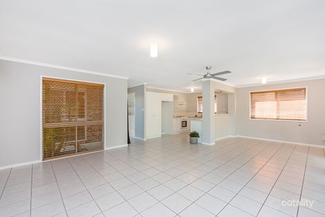 Property photo of 71 Lilly Pilly Crescent Fitzgibbon QLD 4018