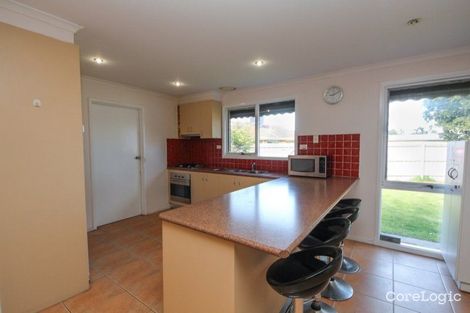 Property photo of 8 Rosewall Place Clarinda VIC 3169